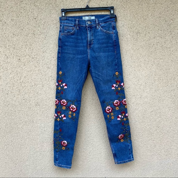 Topshop Denim - Topshop moto Jamie floral embroidered jeans 26
